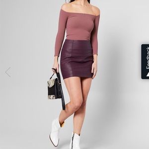 Faux leather mini skirt